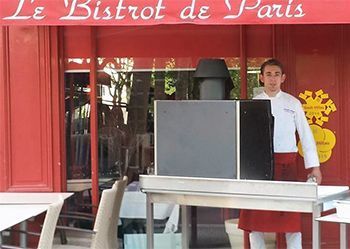 Horno-brasa-Pira-45-LUX-inox-en-Le-Bistrot-de-Paris