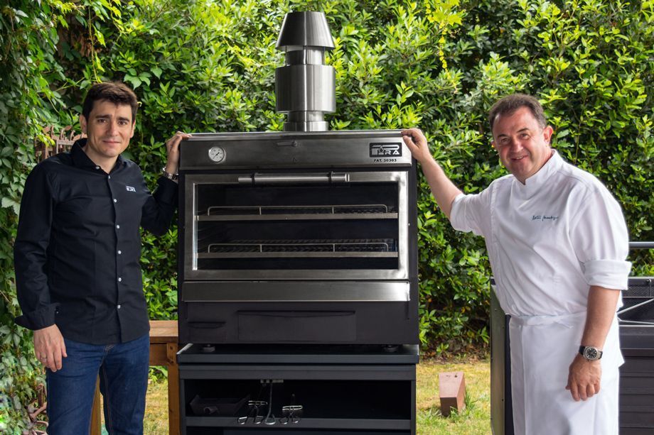 Horno Brasa Pira 90 LUX Inox y Martín Berasategui