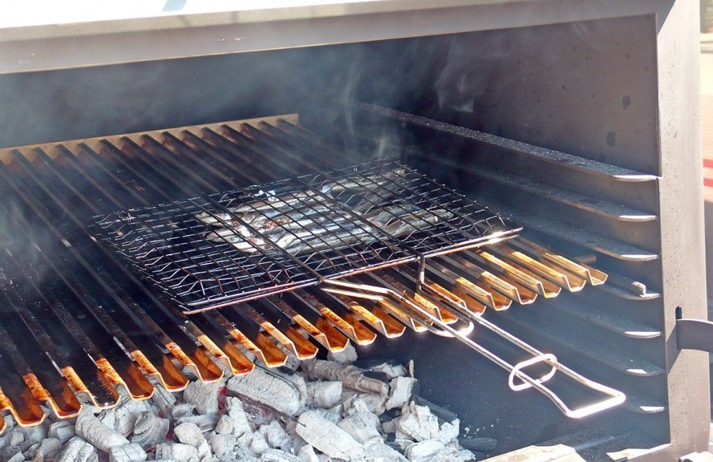 Horno brasa Pira 50 lux black - Terrazas Almadrabillas