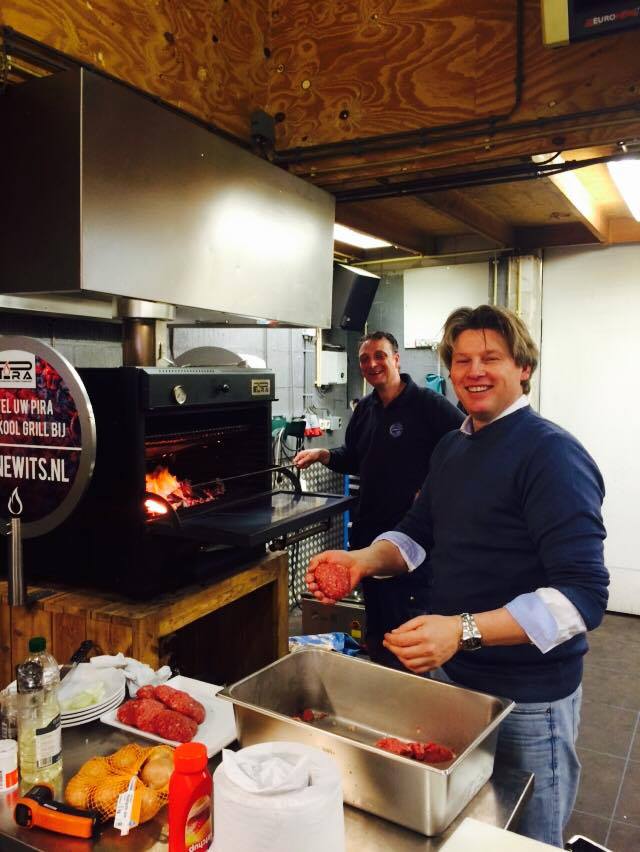 charcoal oven pira 50 black - holland